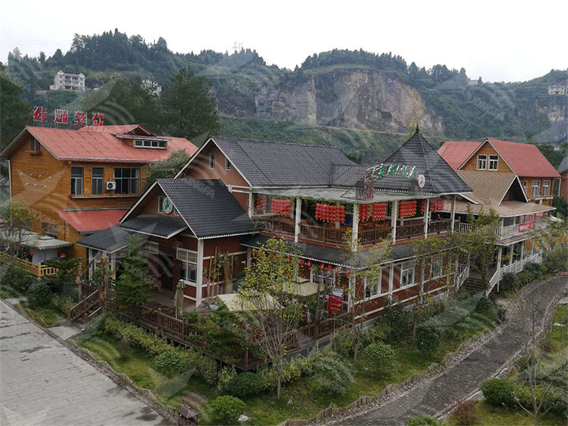 選擇合成樹脂瓦，為南方屋頂雨季防水護(hù)航